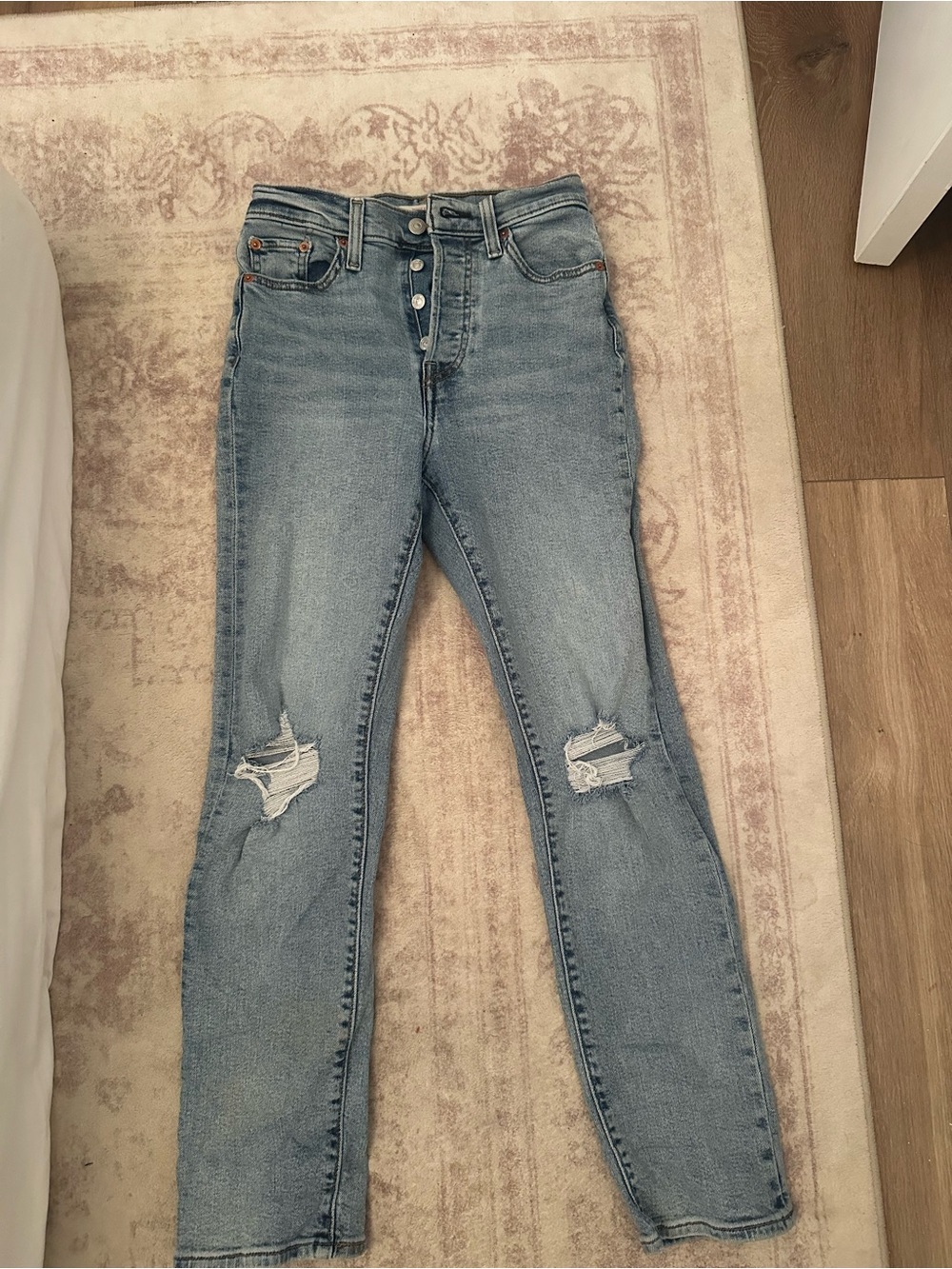 Levi’s wedgie strait jeans